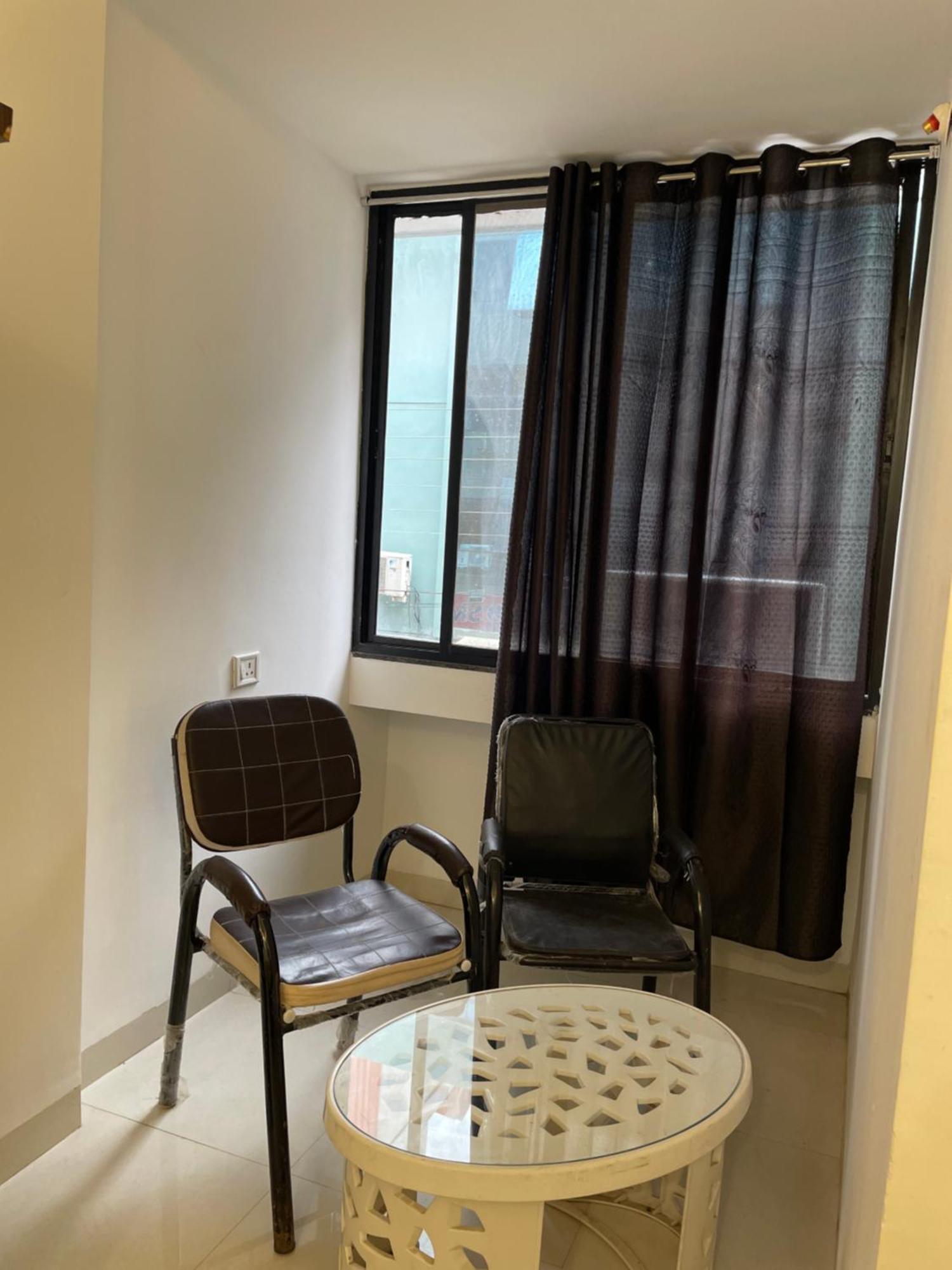 Hotel Kiwi Inn Vijaynagar Scheme 78 Indore Buitenkant foto
